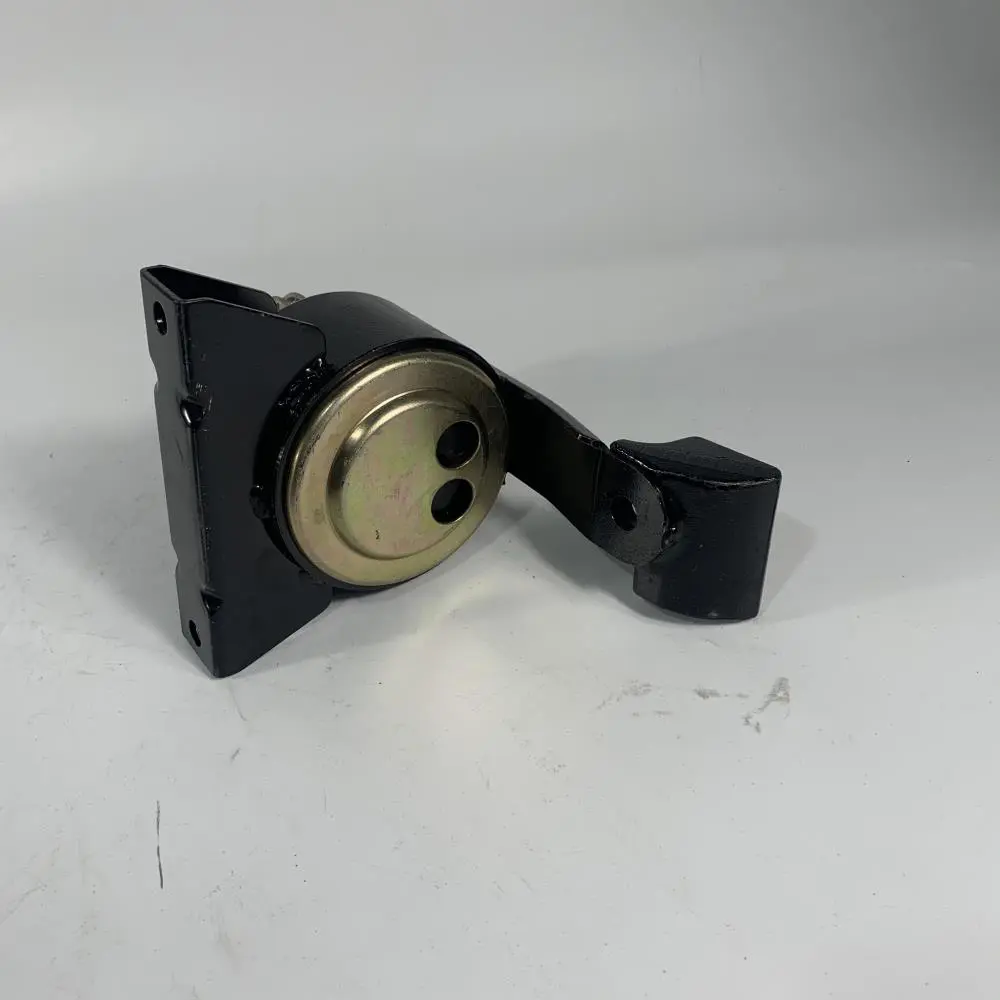 ENGINE MOUNTING