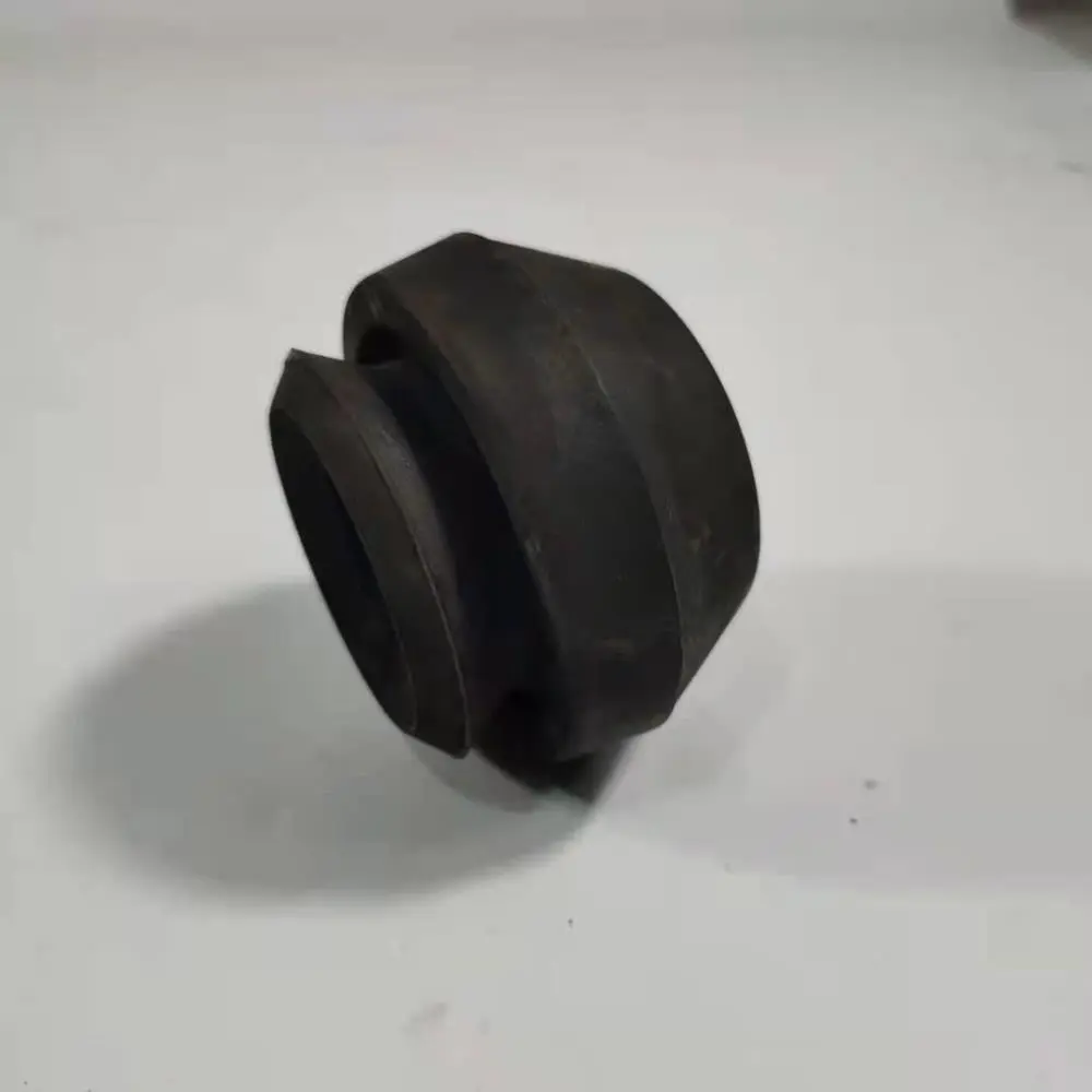 STRUT MOUNT