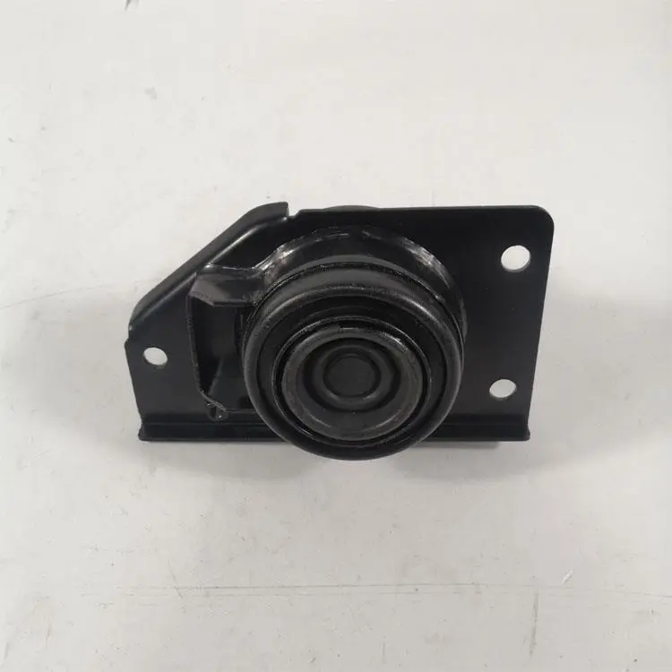 ENGINE MOUNTING