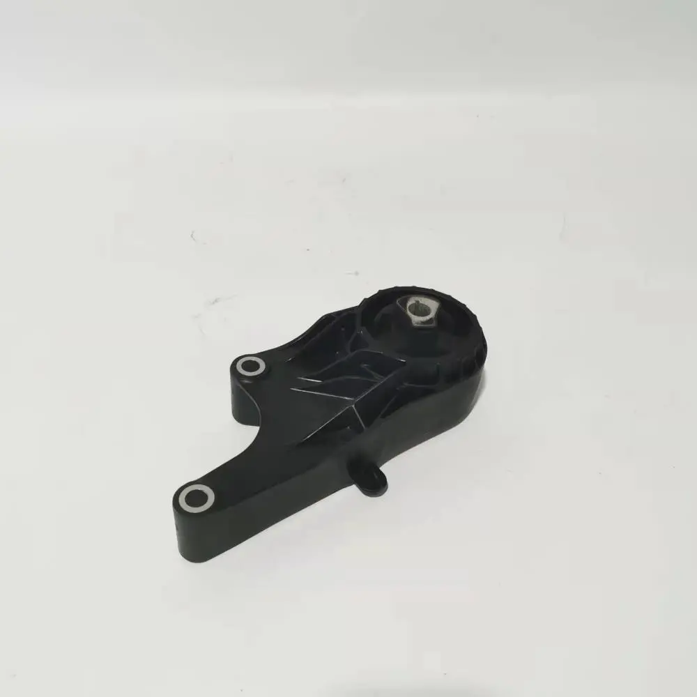 ENGINE MOUNTING