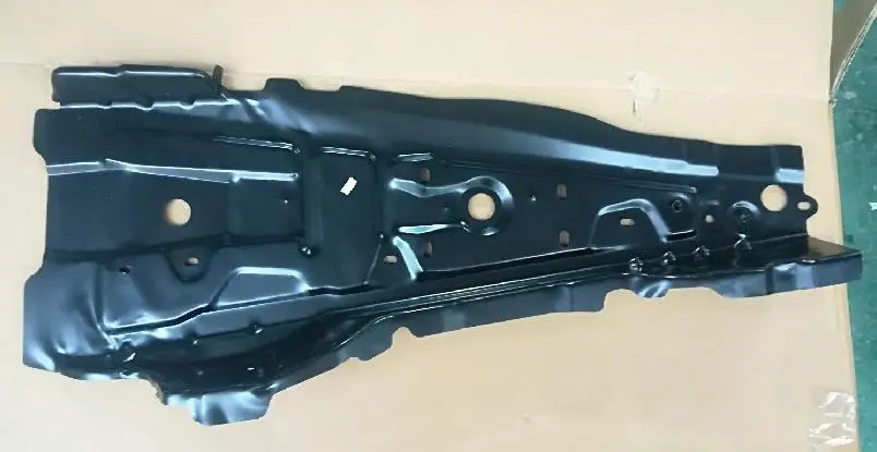 FENDER SUPPORT BRACKET