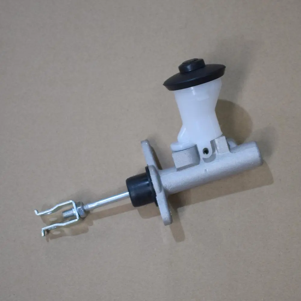 CLUTCH MASTER CYLINDER