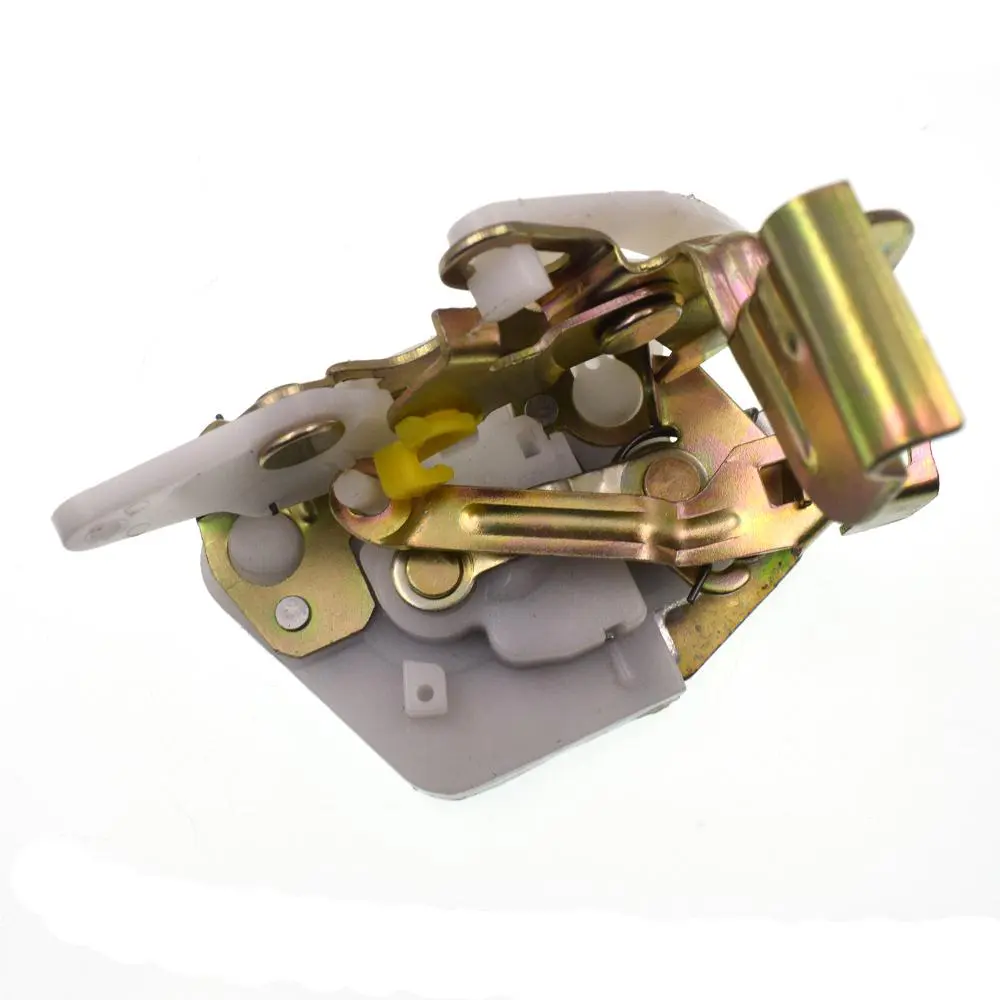 DOOR LATCH