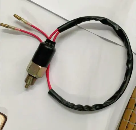 M/T GEARSHIFT BACKUP LAMP SWITCH