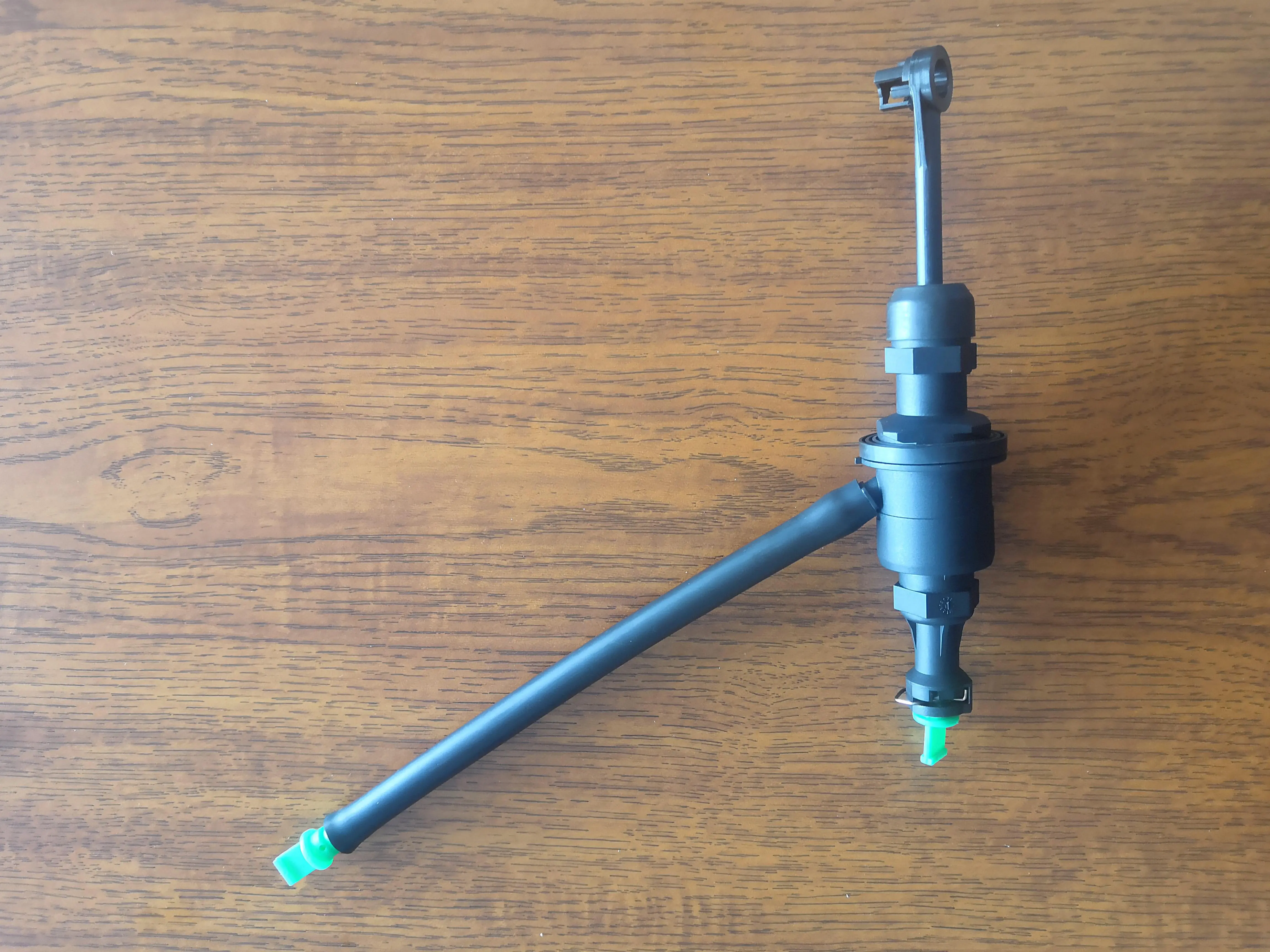 CLUTCH MASTER CYLINDER