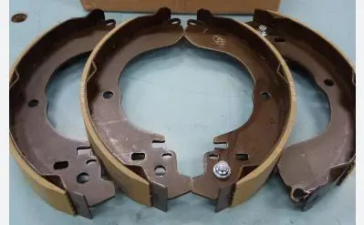 BRAKE SHOE