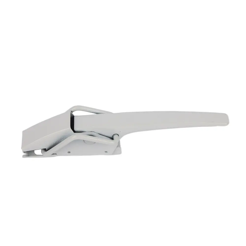 DOOR LATCH STRIKER