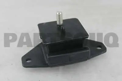 ENGINE MOUNTING INSULATOR