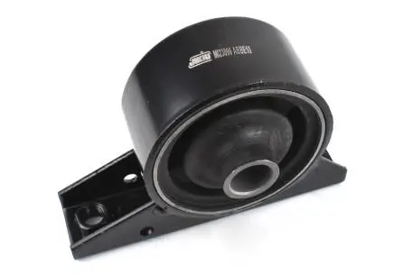 ENGINE MOUNTING INSULATOR