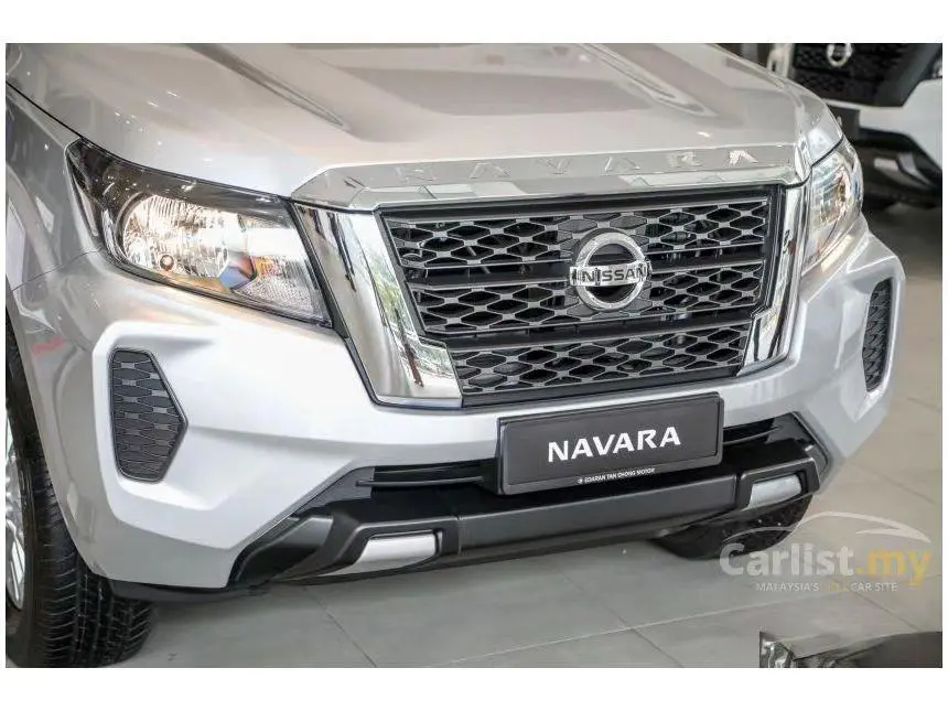 RADIATOR GRILLE (BUMPER GRILLE)