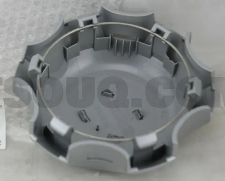 WHEEL HUB CAP