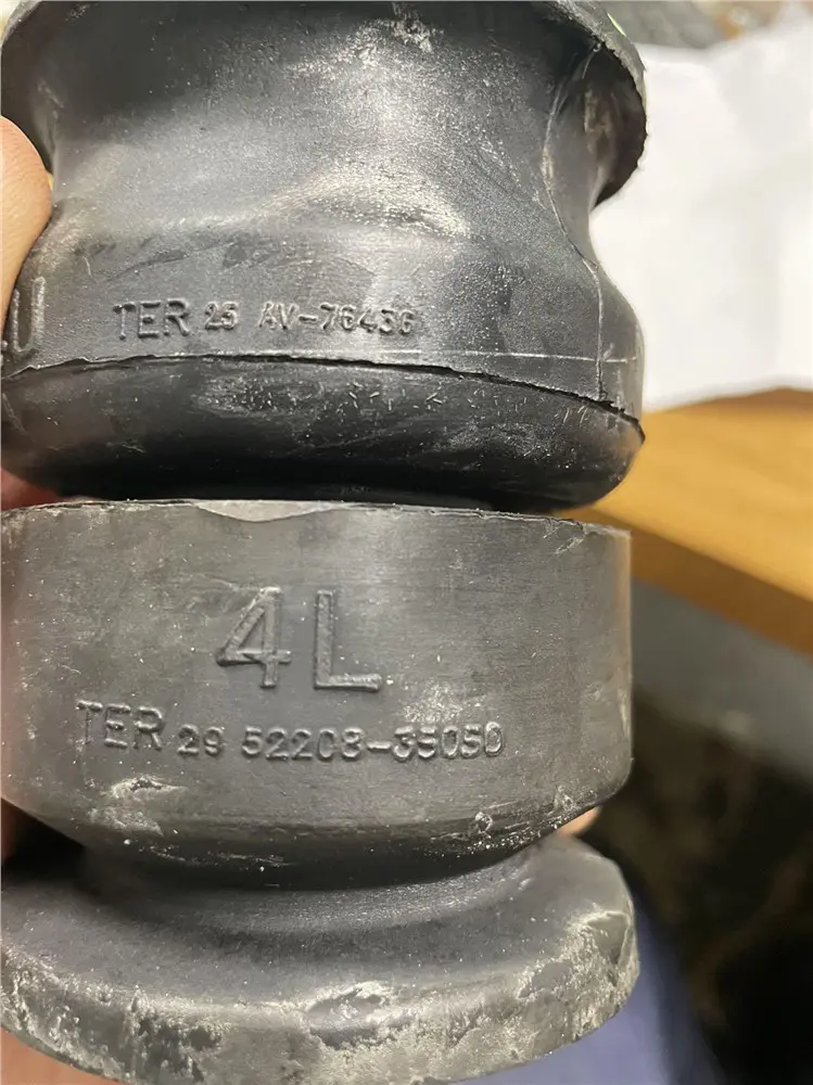 SUSPENSION MOUNTING CUSHION
