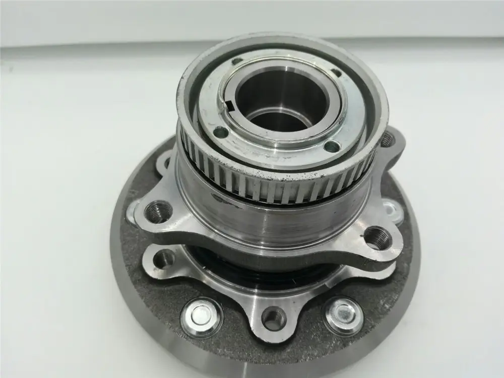 WHEEL HUB