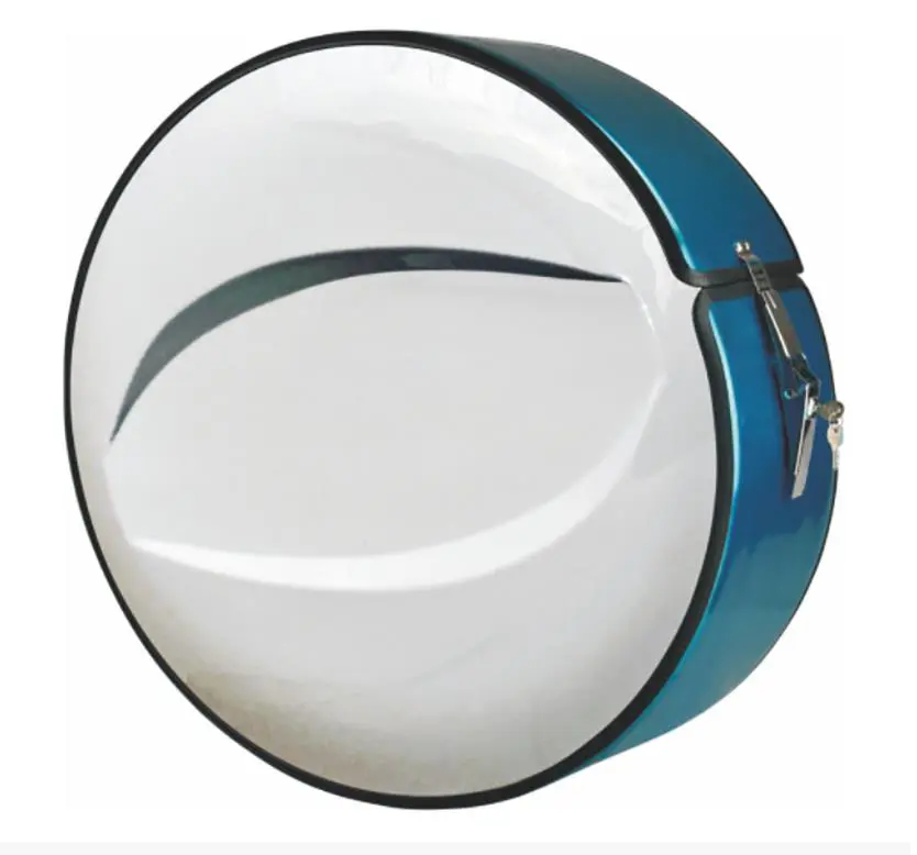 BACK DOOR LICENSE PLATE GARNISH