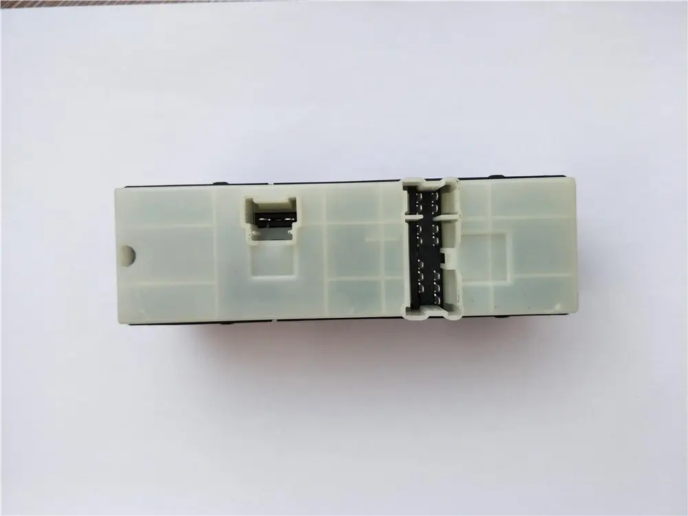 POWER WINDOW SWITCH