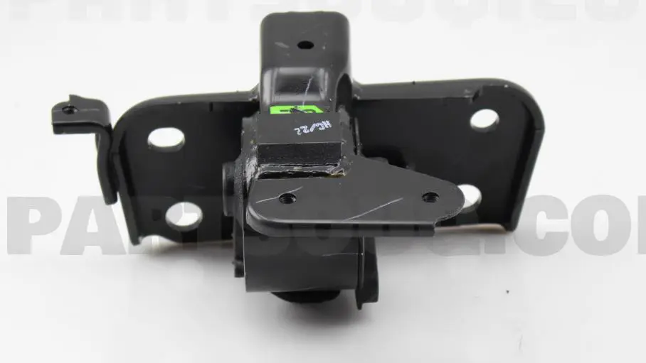 ENGINE MOUNTING INSULATOR