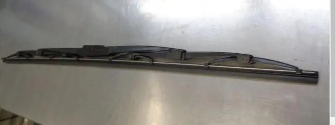 WINDOW WIPER BLADE