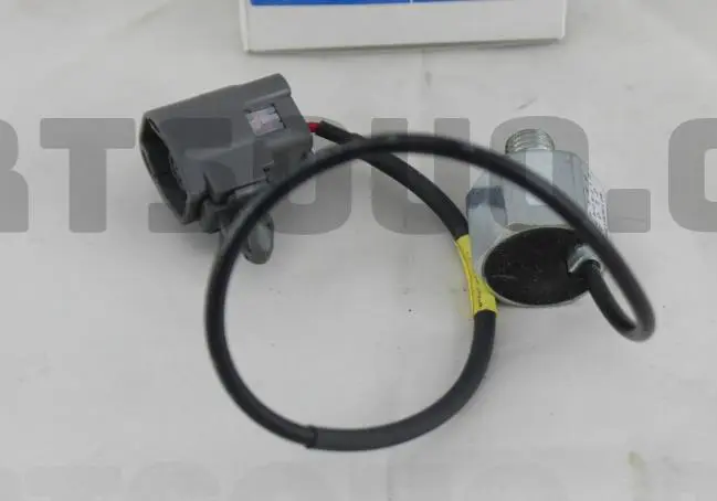 ENGINE CONTROL KNOCK SENSOR