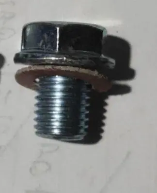 ENGINE OIL PAN PLUG