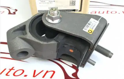 ENGINE MOUNTING INSULATOR