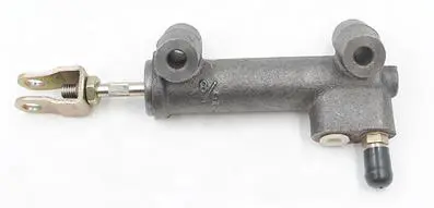 CLUTCH MASTER CYLINDER