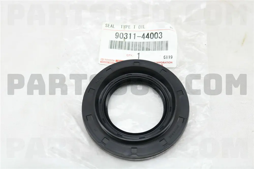 ENGINE OIL SEAL