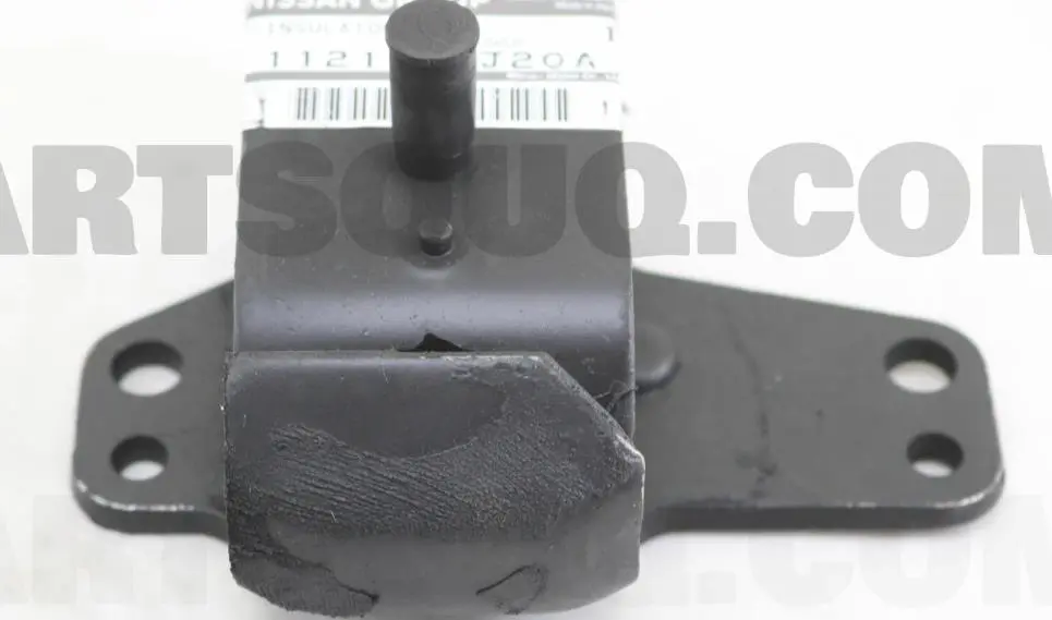 ENGINE MOUNTING INSULATOR
