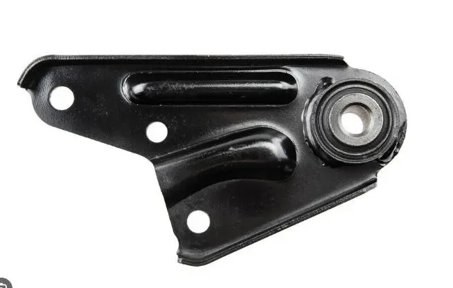 ENGINE MOUNTING INSULATOR