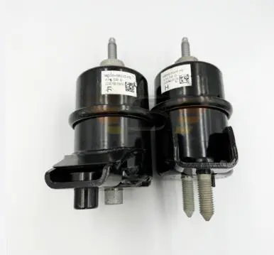ENGINE MOUNTING INSULATOR