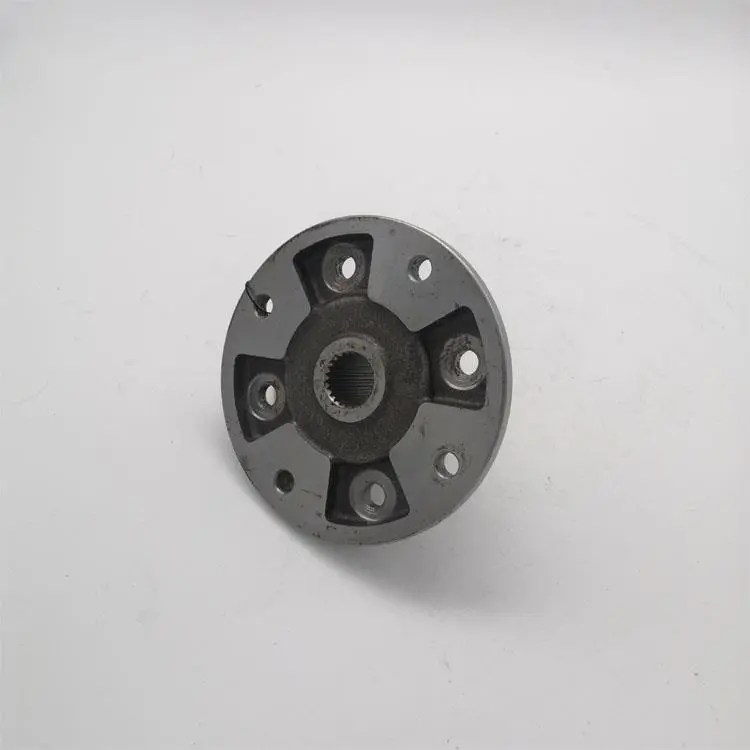 WHEEL HUB