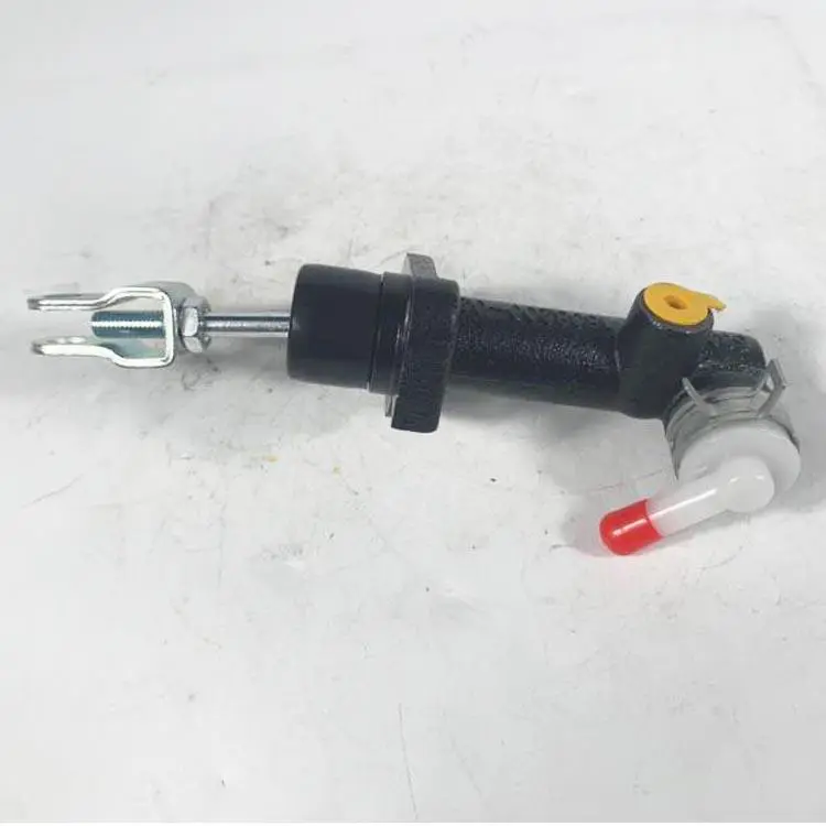 CLUTCH MASTER CYLINDER