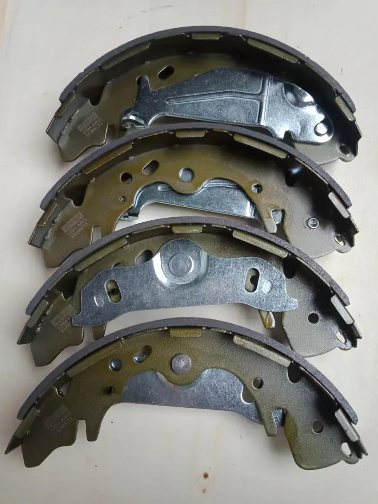 BRAKE SHOES