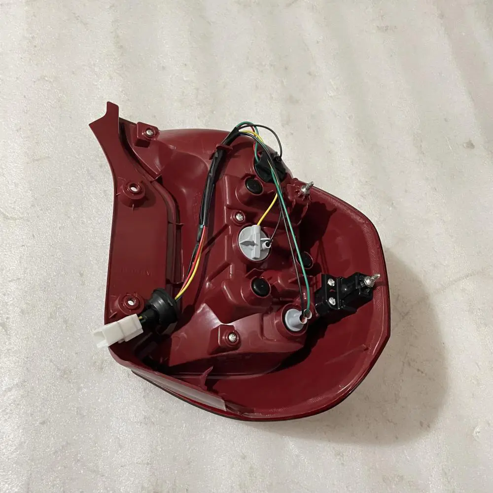 TAIL LAMP
