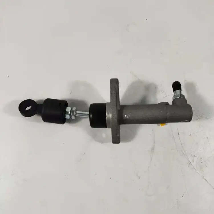 CLUTCH MASTER CYLINDER