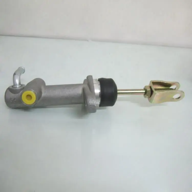 CLUTCH MASTER CYLINDER